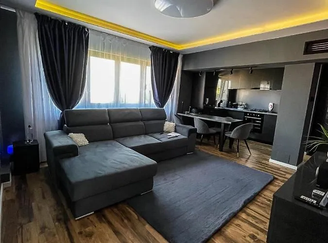 Relax House