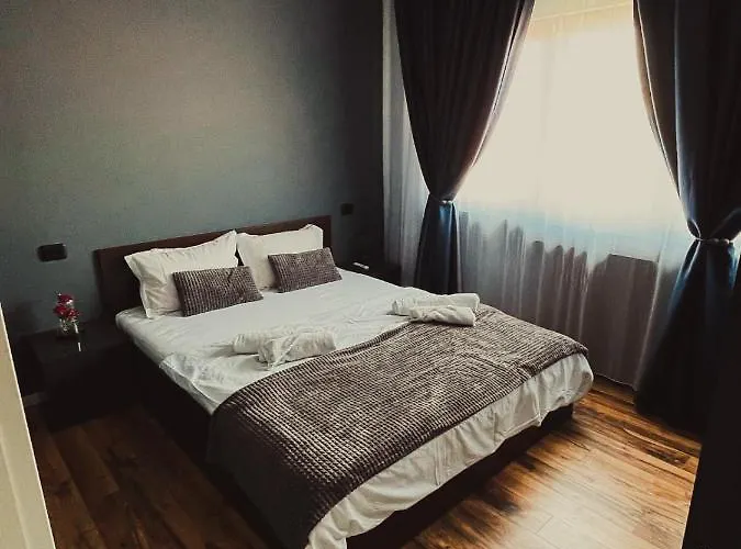 Relax House
